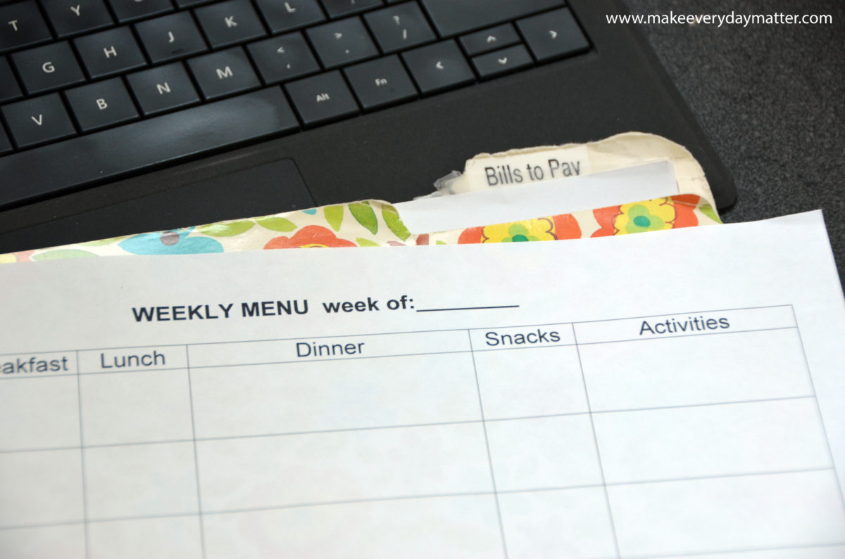 words-grocery-and-bills-wm